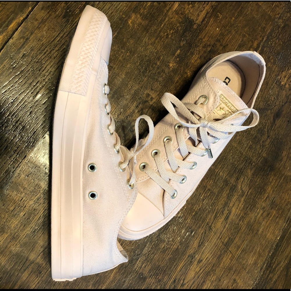 Women’s Converse, baby pink size 9
